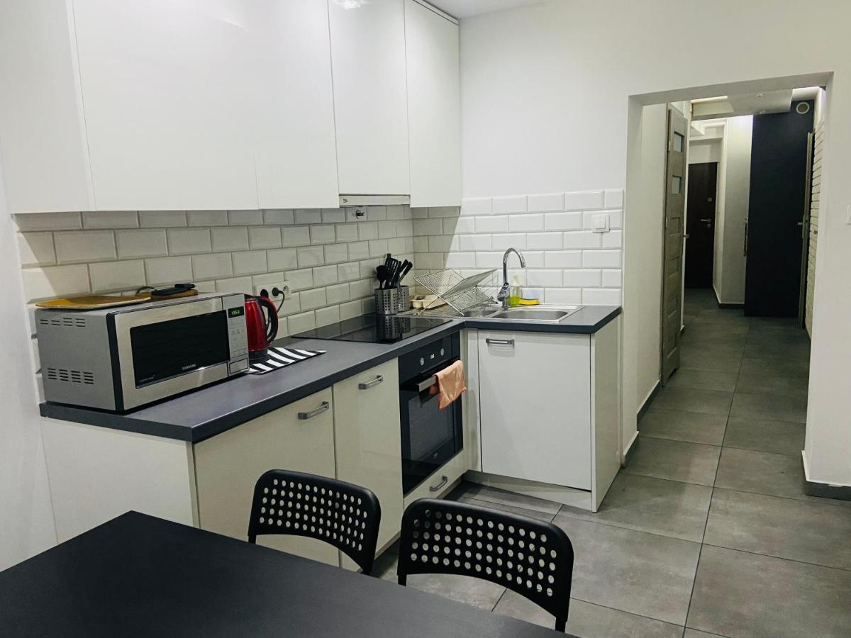 White Apartment Краків Екстер'єр фото